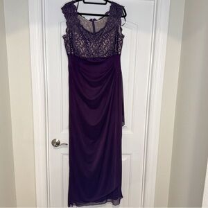 Xscape Plum Lace Evening Gown – Size 16W